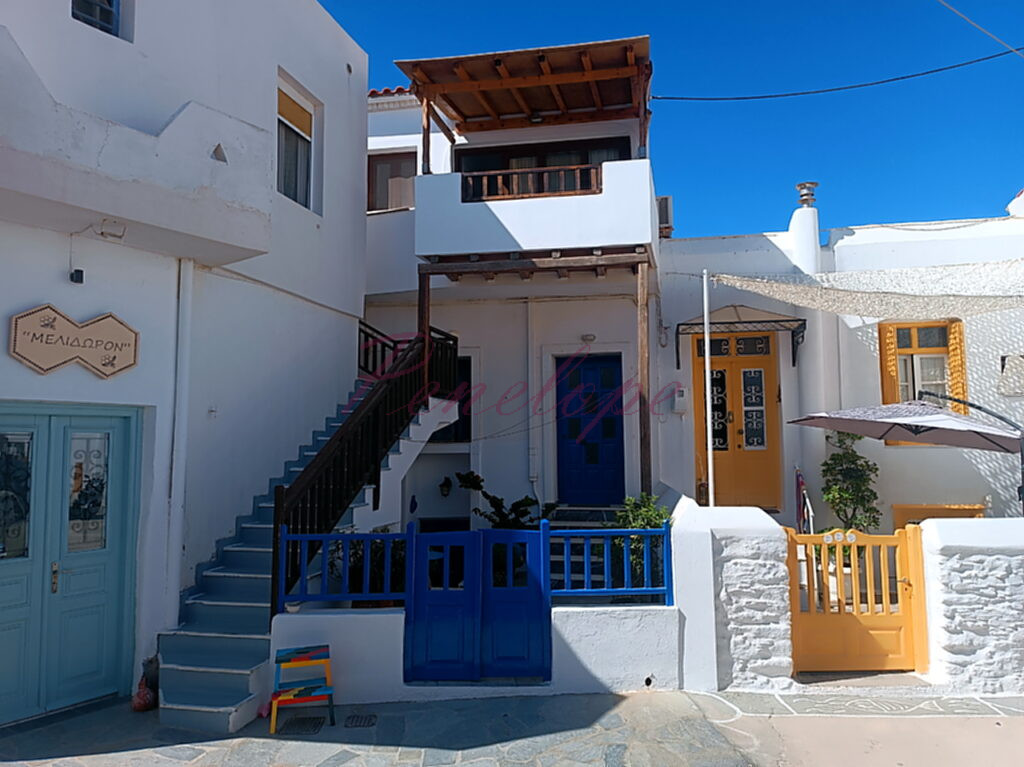 Κύθνος πορτοπαραθυρα