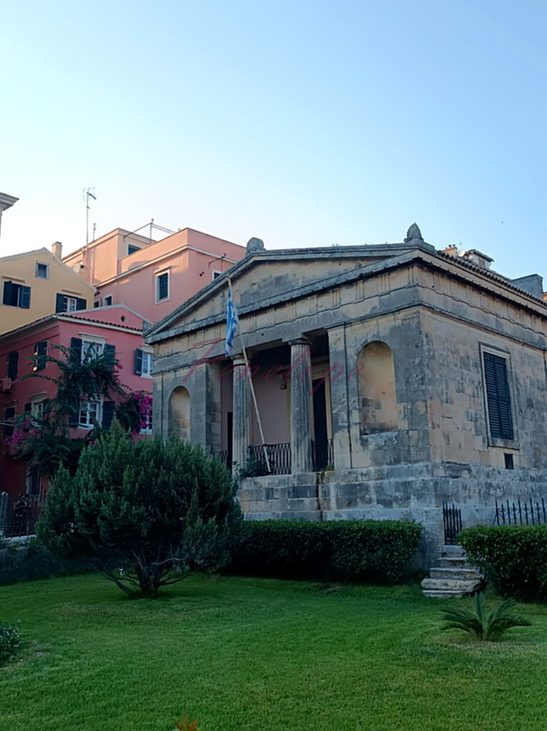 κερκυρα κτιριο