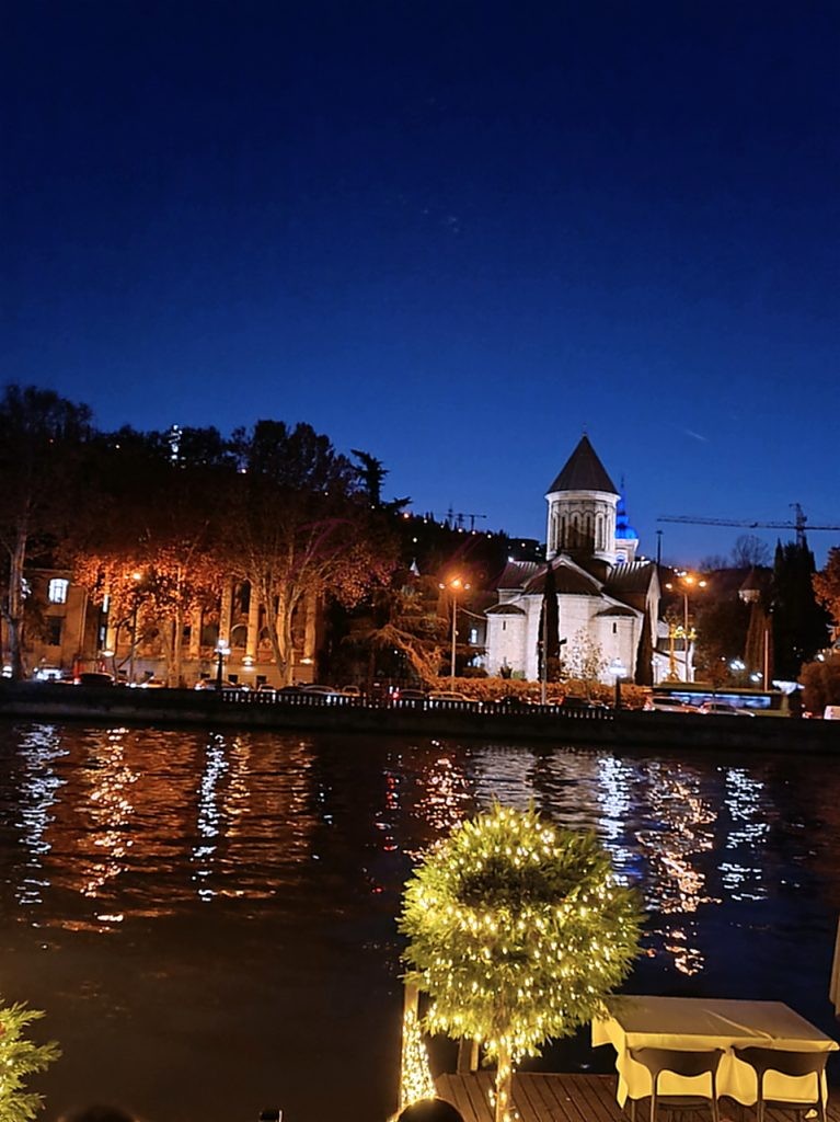 νυχτα