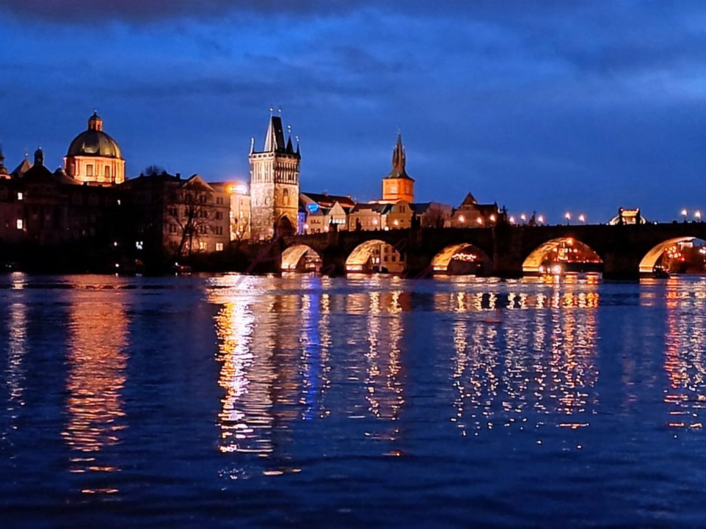 μολδαβας νυχτα