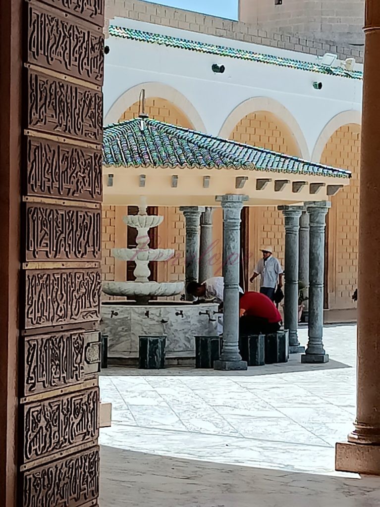 βρύσες τέμενος